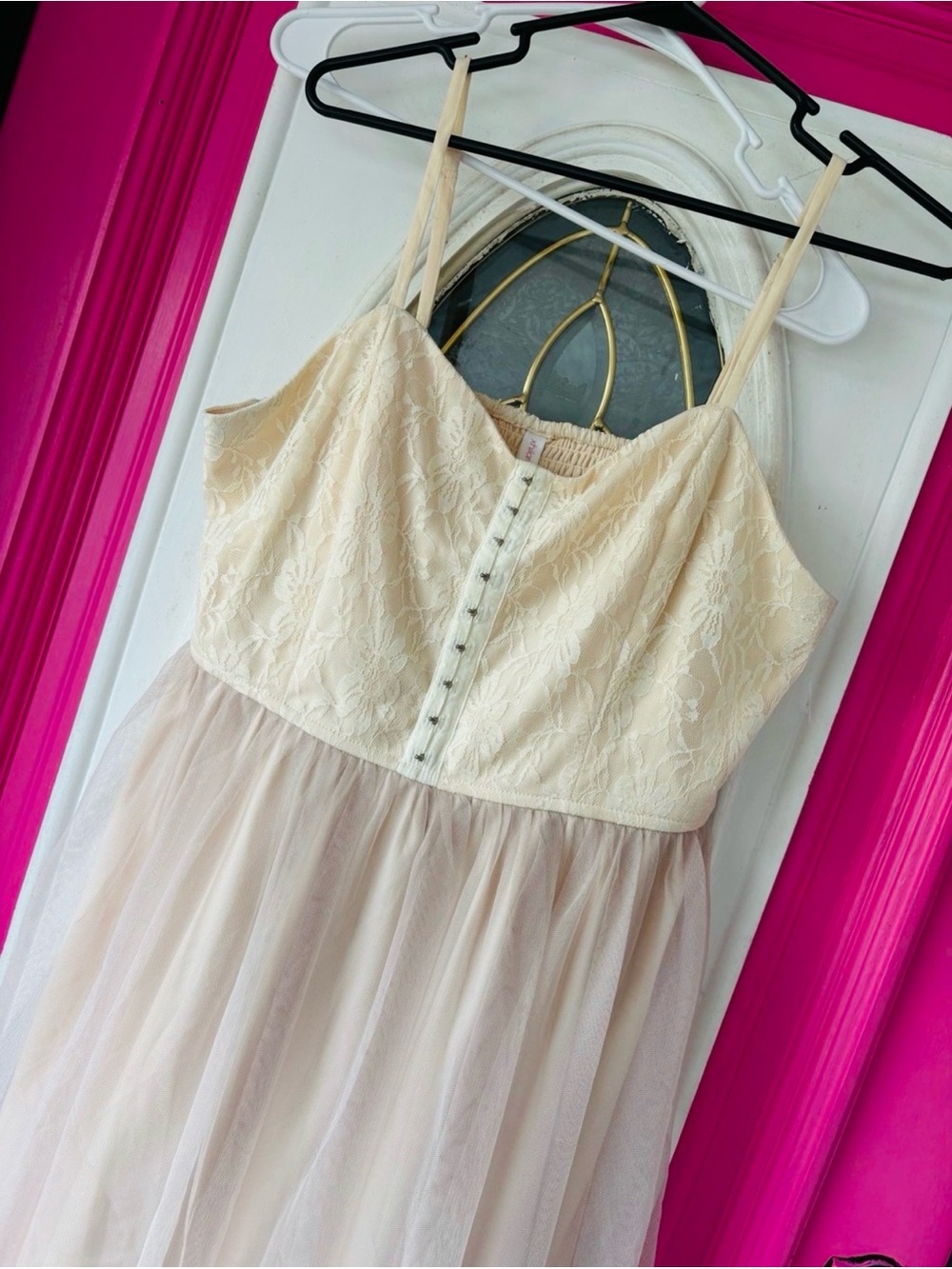 Xhilaration Cream Lace & Tulle Slip Dress